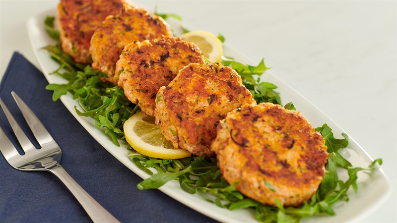 Salmon Quinoa Cakes